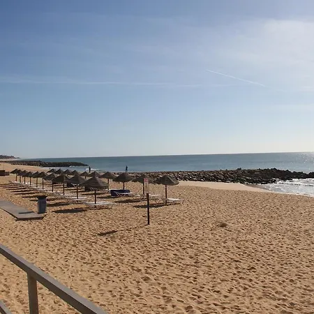 Beach 公寓